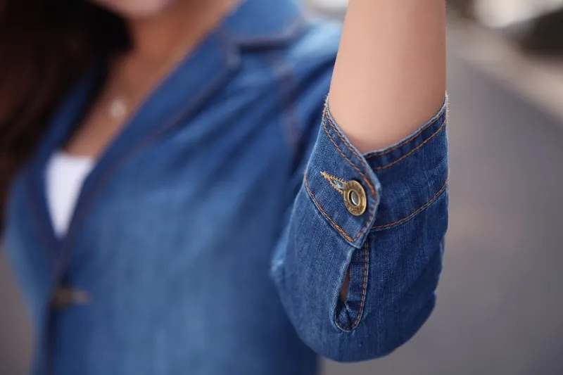 Лидер продаж весенне-осеннее женское длинное джинсовое платье с коротким