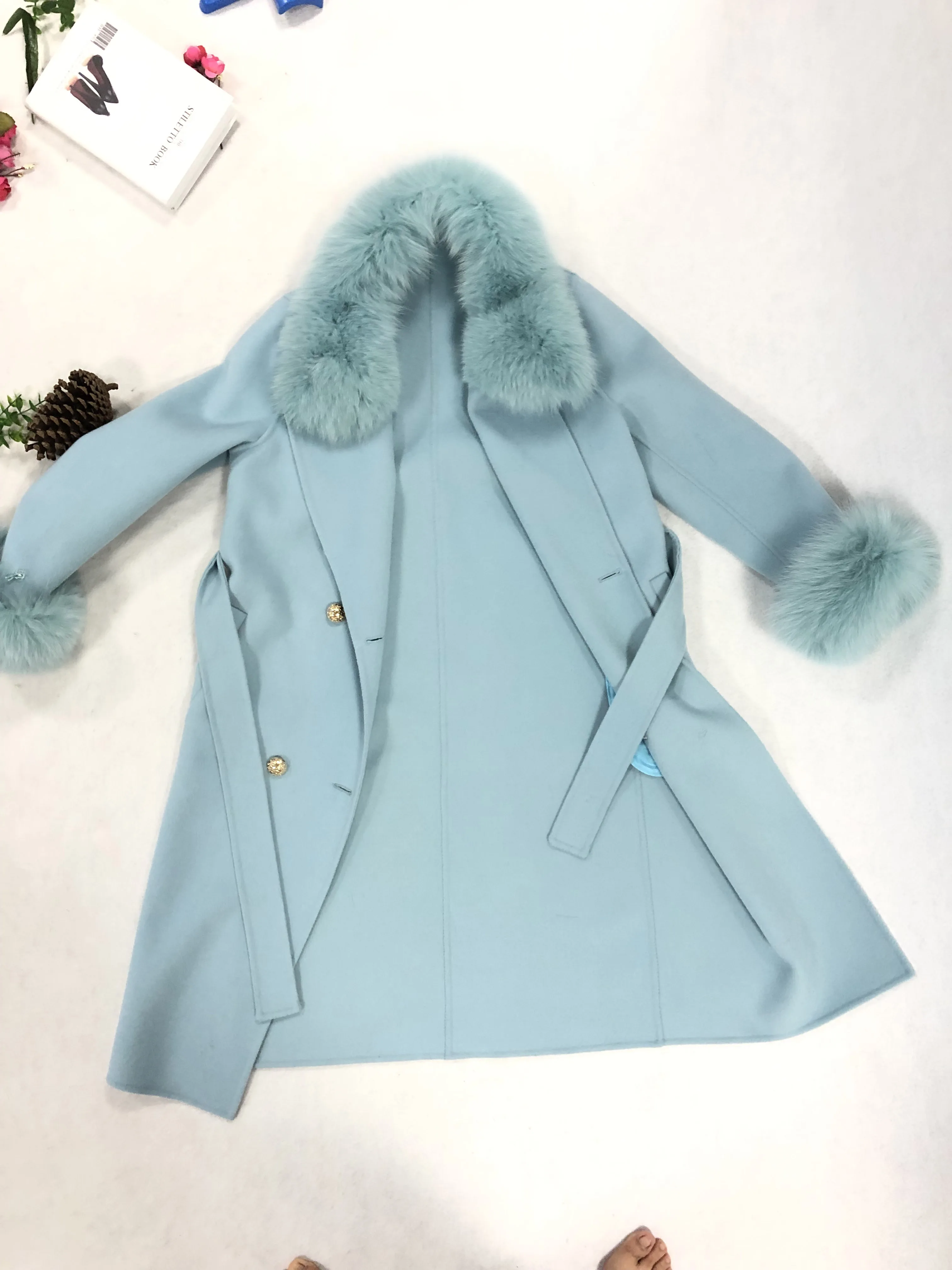 Для женщин Зимняя шерстяная одежда пальто Теплый Slim Fit Мода Повседневное Офисные женские туфли смеси женщина куртка меховой капюшон хаки плюс Размеры