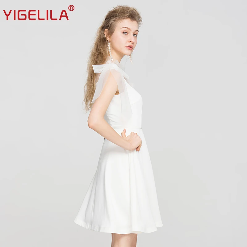 Женское платье на бретелях YIGELILA белое однотонное с круглым вырезом без рукавов