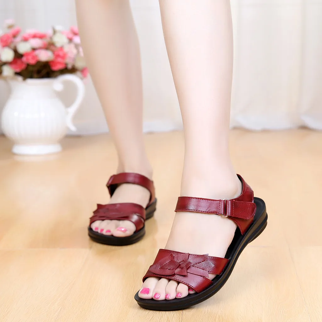 Женские кожаные мягкие пляжные сандалии на плоской подошве обувь в римском стиле