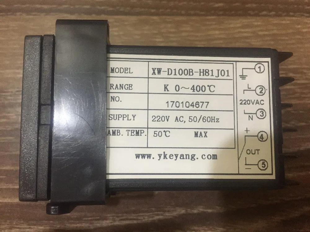 d100b