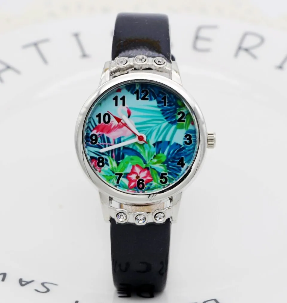 Новые кожаные часы конфетных желейных цветов студенческие модные с фламинго