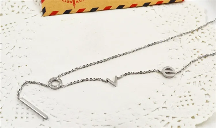 

YUNRUO New Arrival Fashion Crystals LOVE Pendant Necklace Titanium Steel Rose Gold Color Woman Jewelry Birthday Gift for Girl