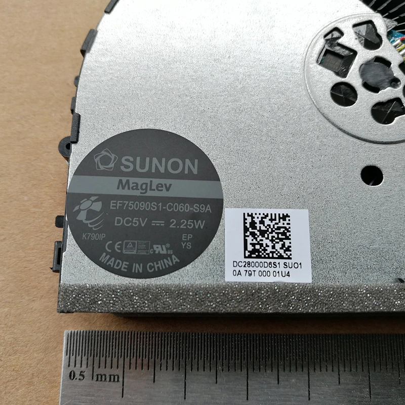 Новый вентилятор охлаждения ЦП для ноутбука lenovo Y520 R520 R720 R720-15IKBN DC28000D6S1 |