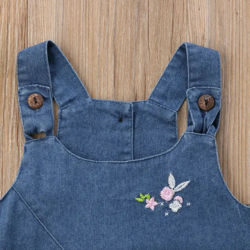 Новое модное платье из джинсовой ткани для маленьких девочек летнее без рукавов