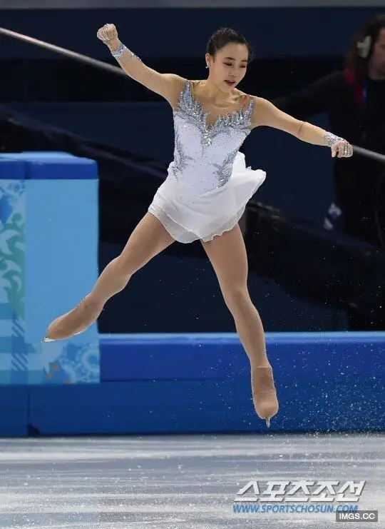 Free shippingWhiteCUSTOM MADE TO FIT FIGURE ICE SKATING/ BATON/ TWIRLING COSTUMESD494 | Тематическая одежда и униформа
