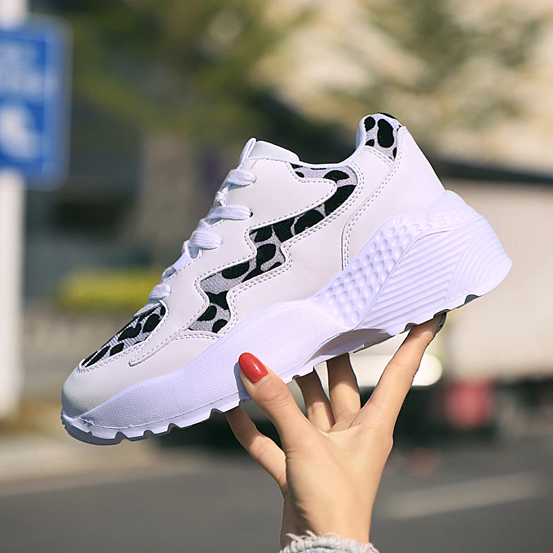 Официальный Оригинальный Аутентичные для женщин увеличивающие рост Бег Спорт на