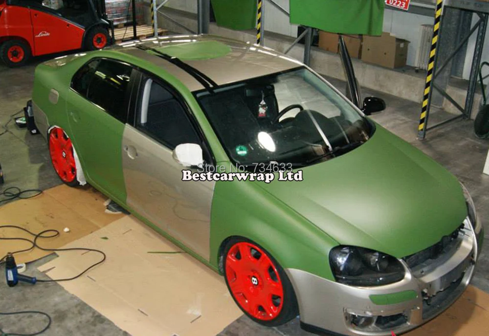 Матовая виниловая пленка в стиле милитари матовая автомобильная с воздушным