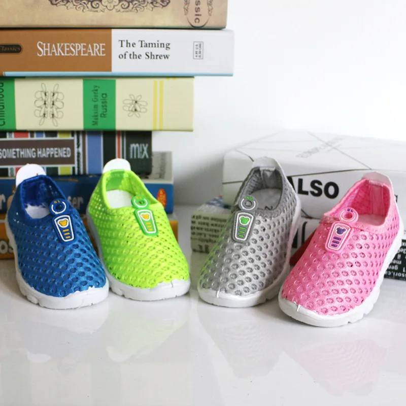 Детская повседневная обувь брендовые кроссовки для мальчиков и девочек модная