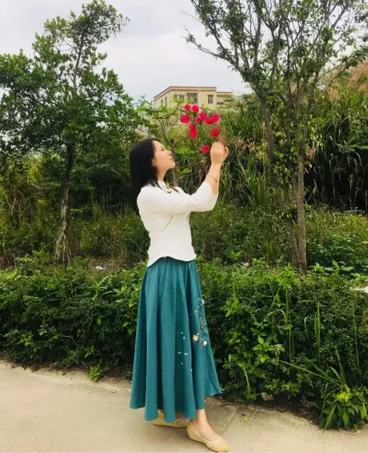 Женские повседневные хлопковые юбки с вышивкой и цветочным принтом весна лето 2018