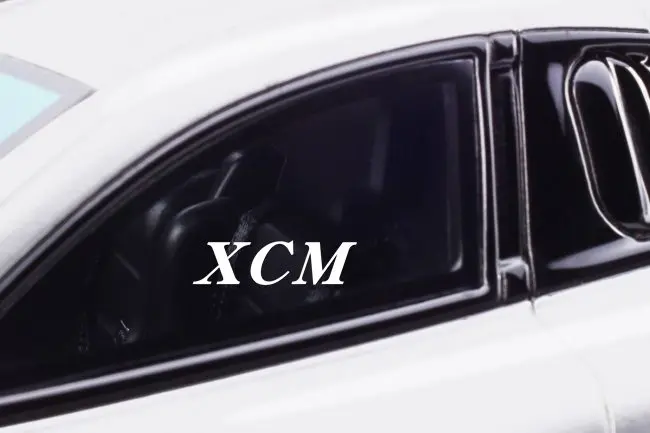 Полимерная модель автомобиля для GT Spirit CLK GTR Coupe(серебро) 1:18+ маленький подарок
