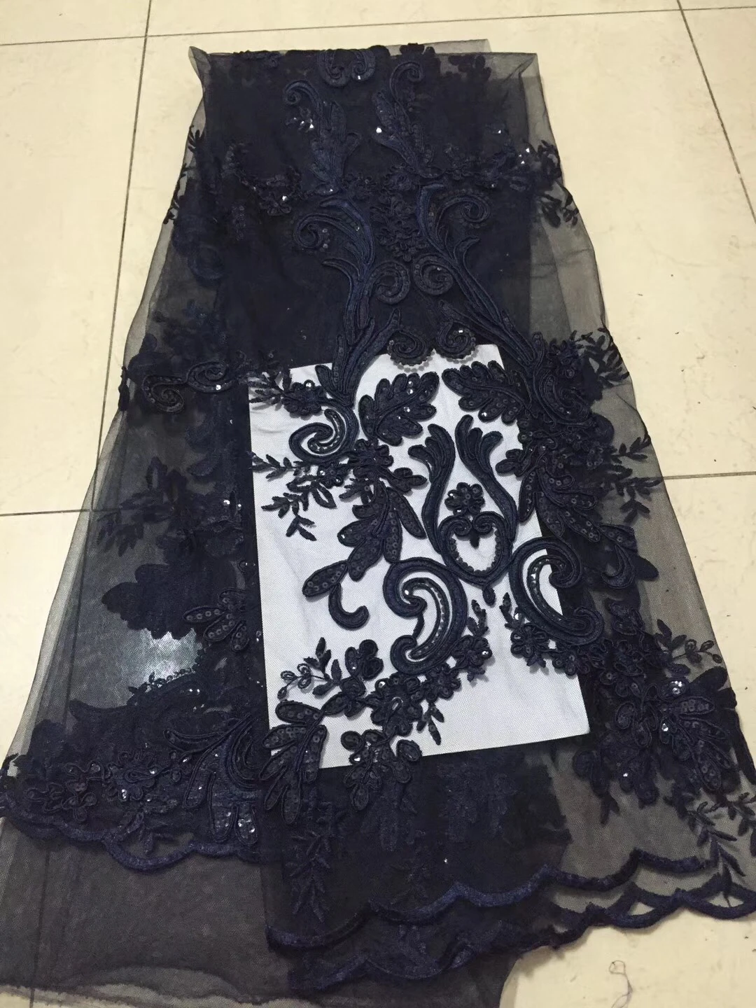 

Latest French Nigerian Laces Fabrics High Quality Tulle African Laces Fabric Wedding African French Net Lace Fabric KCD982