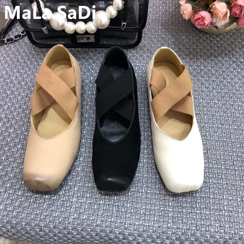 Лоферы женские из натуральной кожи с круглым носком на плоской подошве|Обувь без