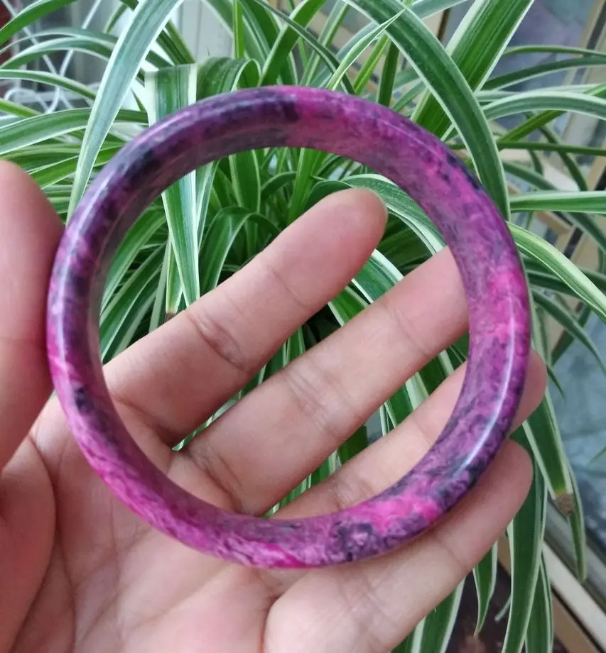 

Exquisite Nature Lushan Red Jade Bangle bracelet Internal diameter 62mm