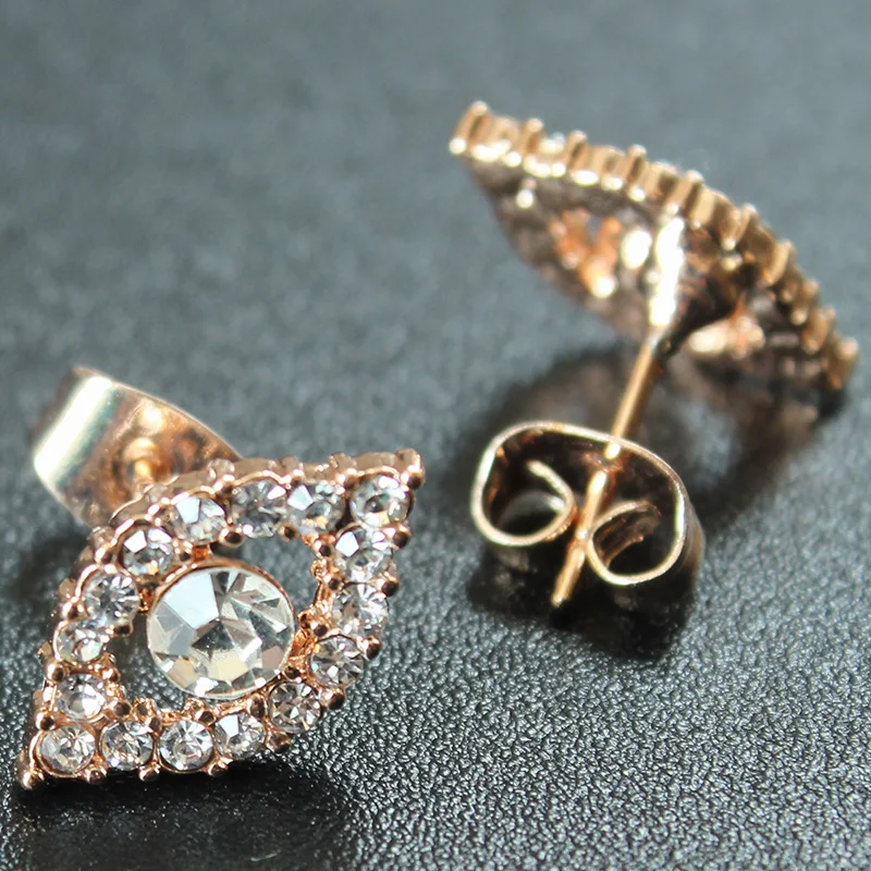 Женские Треугольные Серьги-гвоздики модные серьги с кристаллами злые глаза и