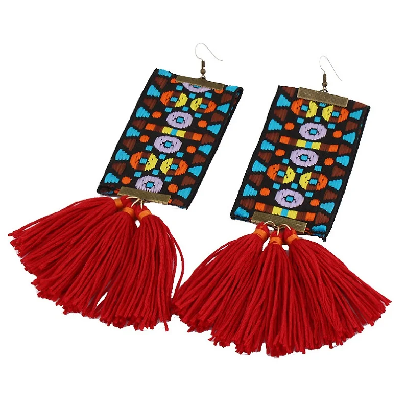 

2018 New European Fashion Big Tassel Earrings Drop Female Personality Exaggerated Vintage Long Earrings for women Jewelry Gift