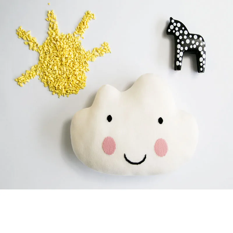 Декоративные детские кроватки подушки шерсть улыбка облако вязаный трикотаж