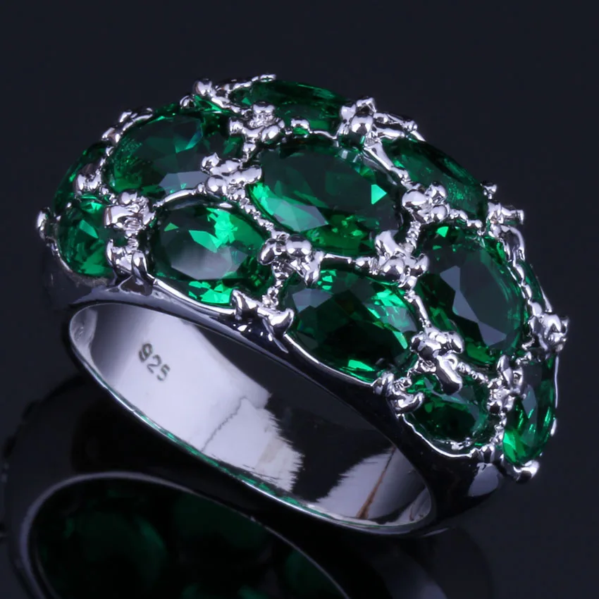 

Delicate Oval Green Cubic Zirconia Silver Plated Ring V0589