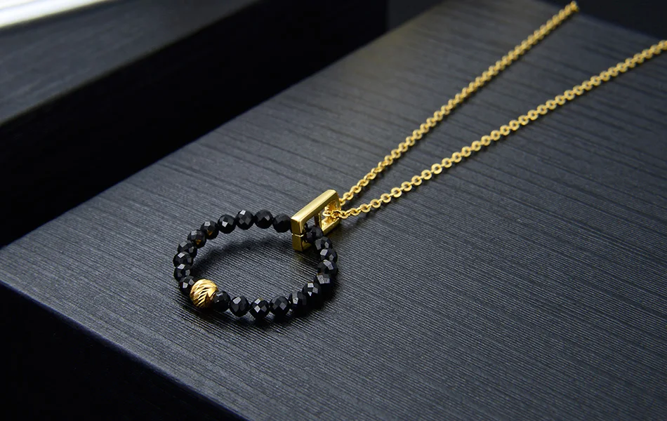 ORSA JEWELS Серебро 925 женское ожерелье круглый кулон красный камень гранат 18 K позолоченная цепочка Ювелирные изделия из стерлингового серебра OSN154