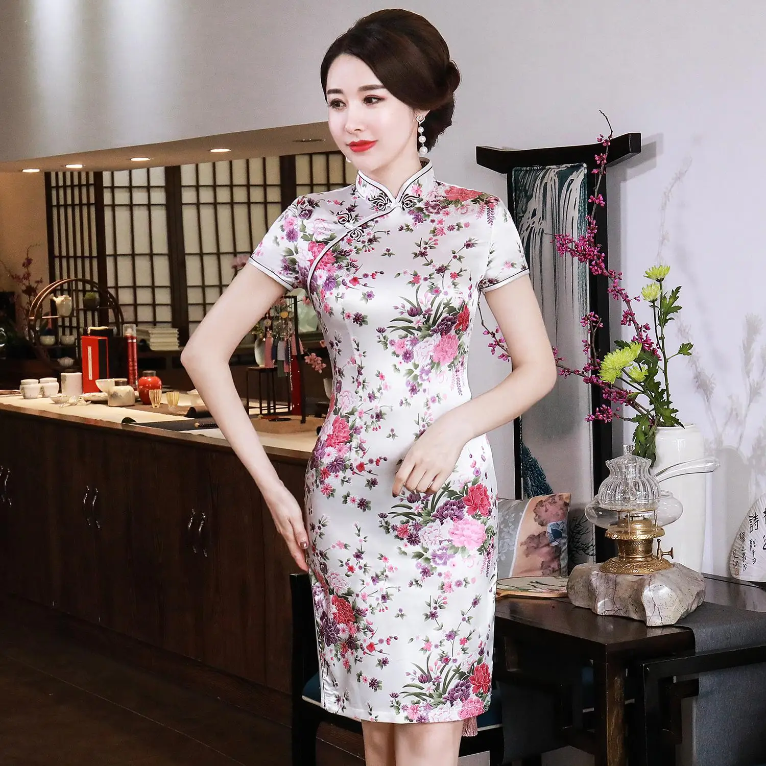 Черный цветочный принт женское короткое тонкое Cheongsam сексуальное китайское традиционное платье с высоким разрезом размера плюс вискоза Qipao Vestidos S-6XL - Цвет: Style N