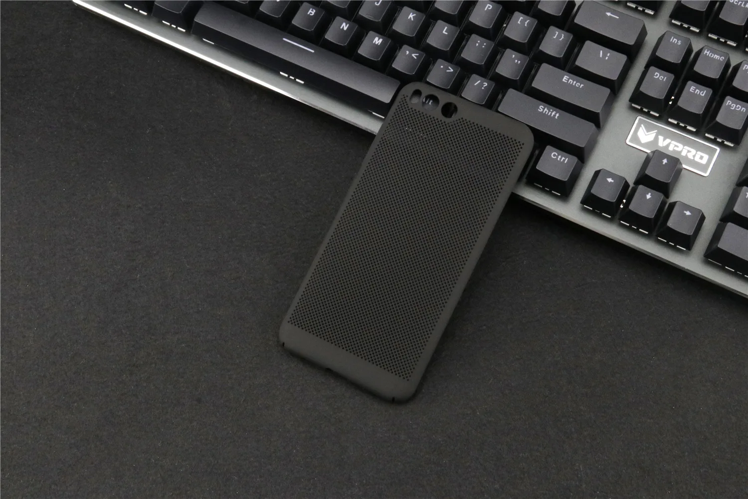Luxury Hard Plastic Case For Xiaomi MI6 MI5 5S 5s Plus 5C 5X Mobile Phone Cover with Grid heat dissipation function |