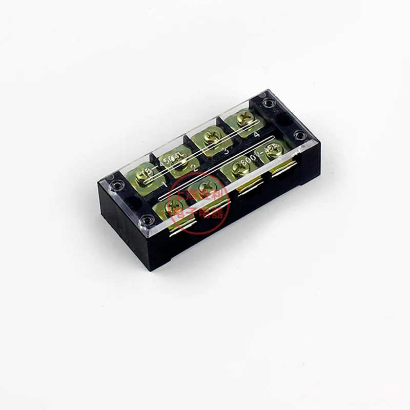 P147 600V 45A TB 4504 Панельное крепление с фиксированным барьером 4 положения 8 винтов