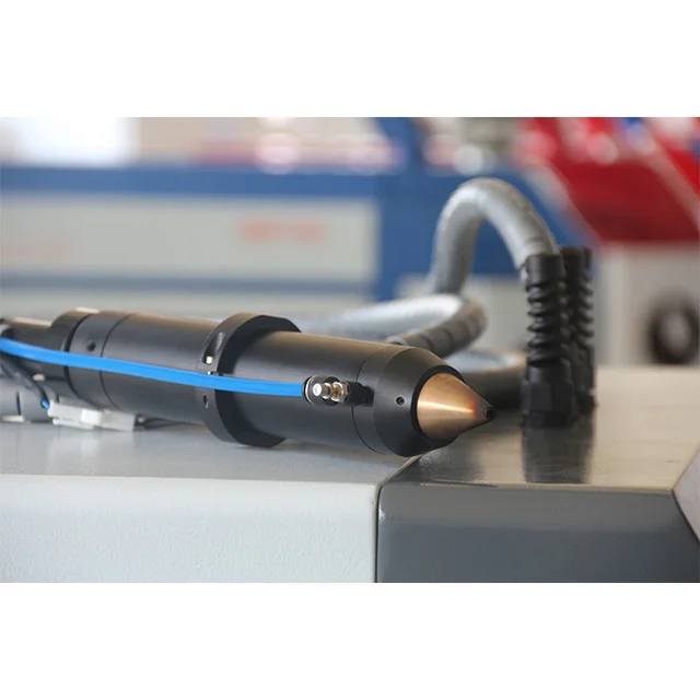 Multipurpose metal parts fiber optic laser welding machine | Инструменты