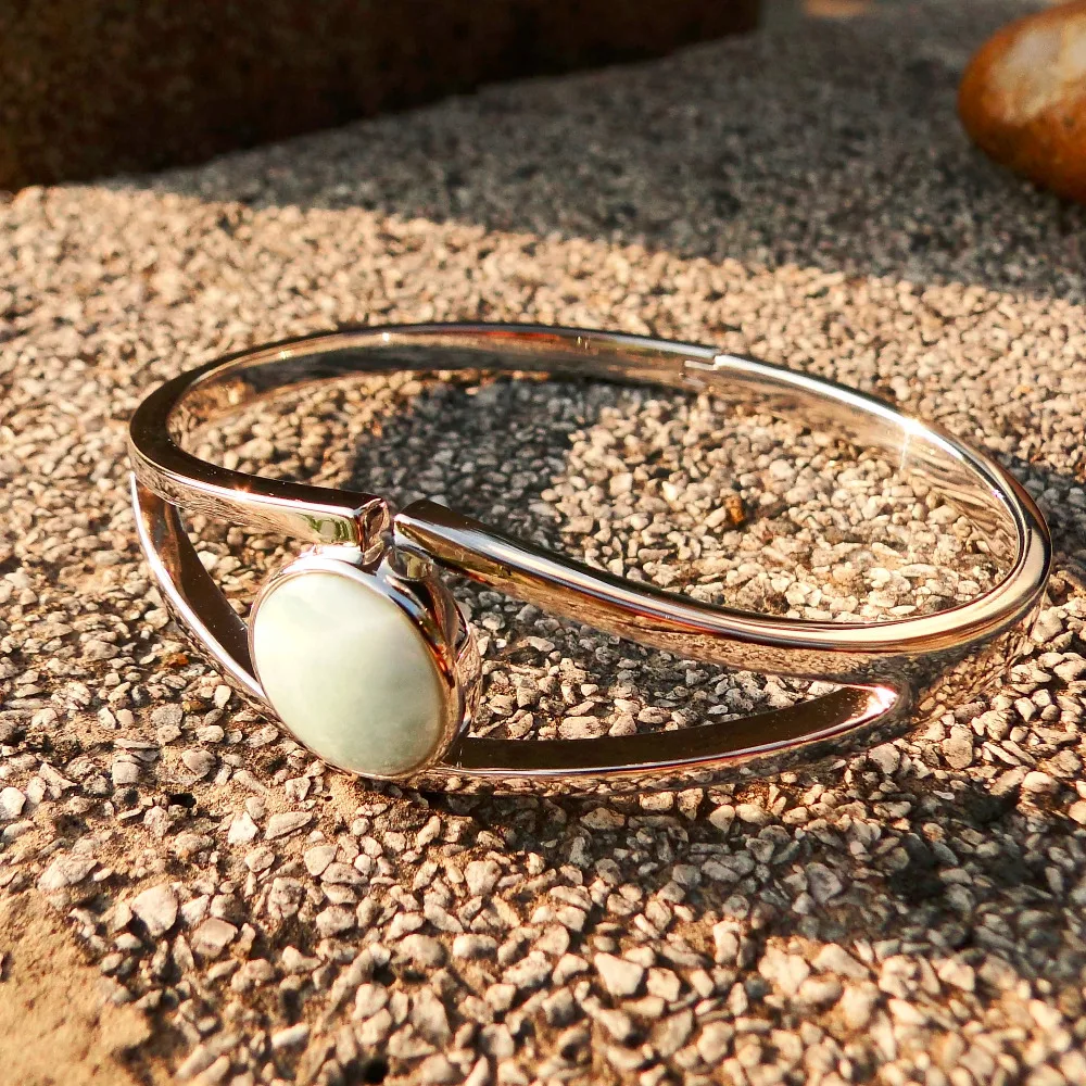 

DJ CH Open Size Woman Bracelet Bangles Genuine Larimar Ocean Stone Jewelry Bracelet Birthday Gift for Fashion Girls Lady Women