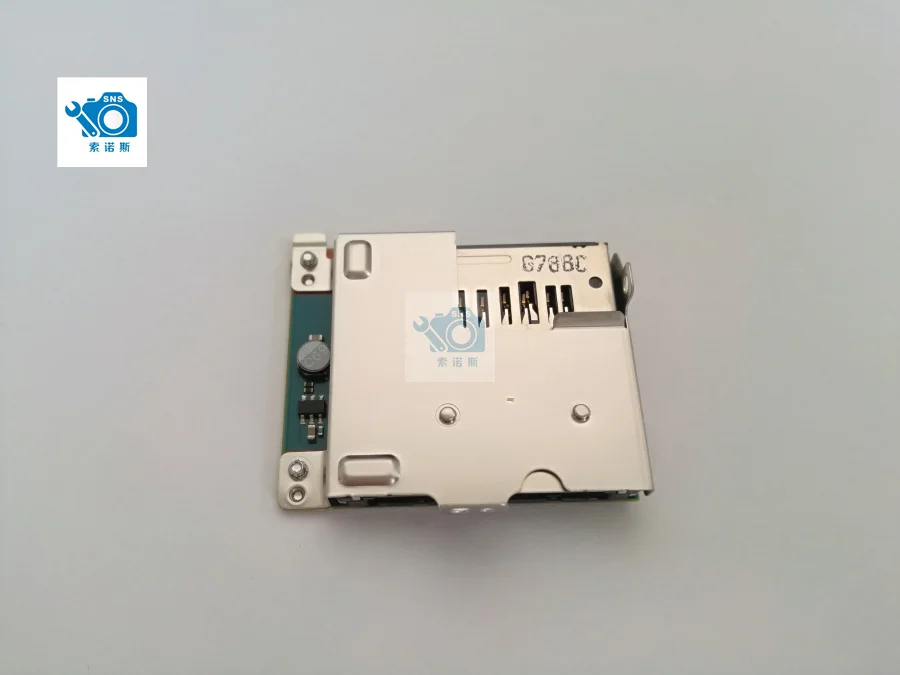 Новое и оригинальное устройство для чтения карт памяти SD Son A7S II - Цена: 2 681,37 руб.