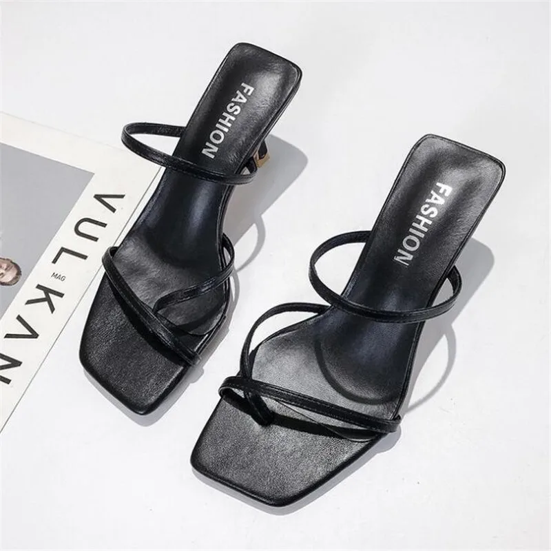 Классические босоножки на высоком каблуке; женские белые босоножки с ремешком; Модные женские босоножки без застежки; пикантные босоножки на тонком каблуке; женская летняя обувь