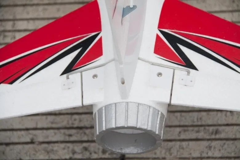 Самолёт на радиоуправлении Freewing Rebel V2 70 мм игрушечный самолет