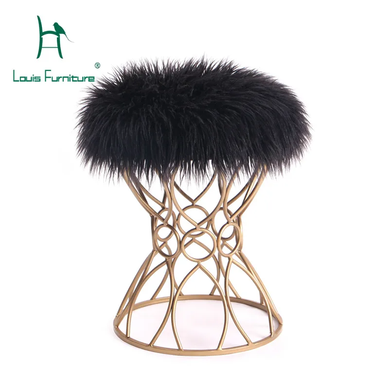 

Louis Fashion Stools Ottomans Modern Iron Princess Makeup Chair Nordic Minimalist Creative American Style