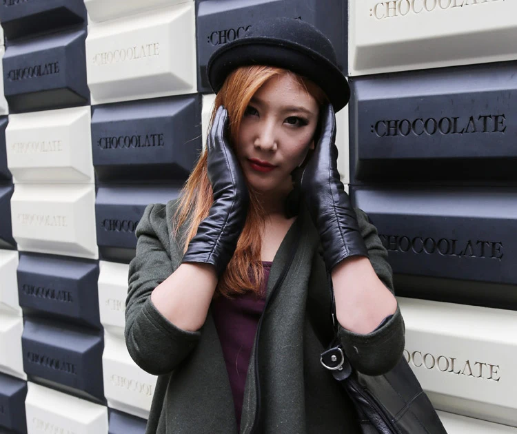 

women fashion winter warm mid length ruched style top leather gloves black