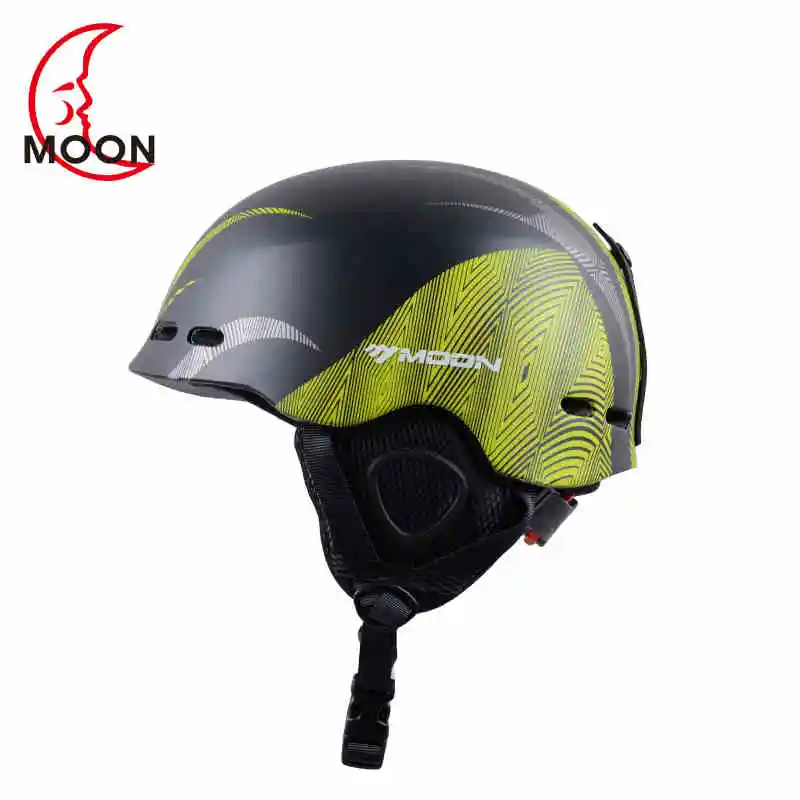 

Moon Ski Helmet Ultralight Integrally-Molded Professional Winter Snow Sports Helmet Men Skateboard Skiing Protective Helmet