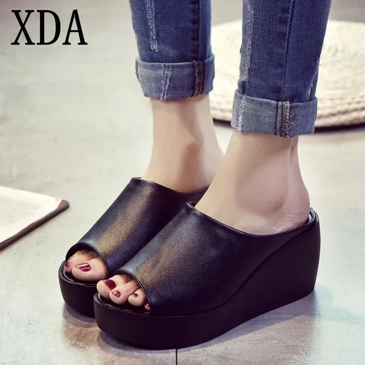 

XDA Hot Sale fashion Women slipper Summer Fashion shoes women platform wedges Fish Mouth Sandals Thick Bottom Slippers