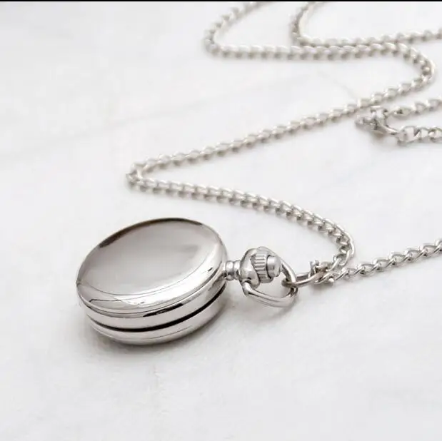 

Wholesale 10 PCS/lot birdcage silver pendant Modern hours Children pendant Necklace pocket watches birthday gift
