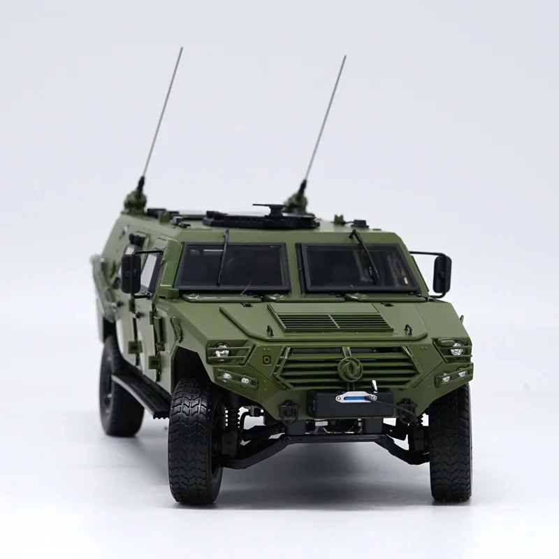 1:18 Dongfeng Warrior внедорожник бронированные 70 летние Автомобили Модель автомобиля из