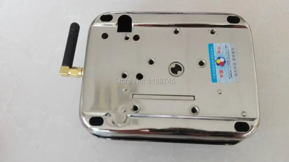 

Keyless Entry Smart Remote Door Lock with 4 Remote control and keys (Batteries not included)