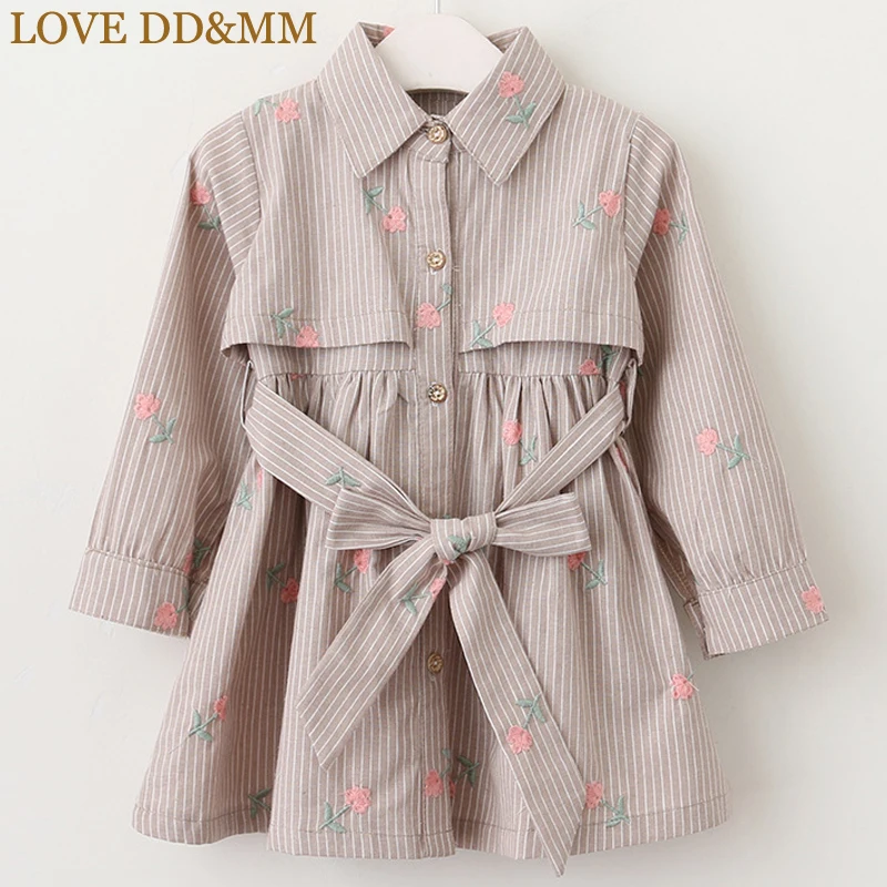 Платья для девочек с надписью «LOVE DD& MM»; Новинка года; Осенняя детская одежда; Модное Длинное Платье-рубашка в полоску с вышивкой и галстуком для девочек