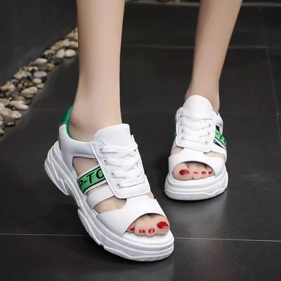 2018 Новая летняя Корейская версия дикого тренд Ретро полые сандалии модные