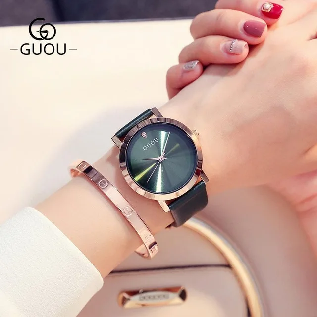Бренд GUOU, простой стиль, кристалл, черный, белый, красный, фиолетовый, натуральная кожа, кварцевый браслет, наручные часы для женщин, девушек - Цвет: Зеленый