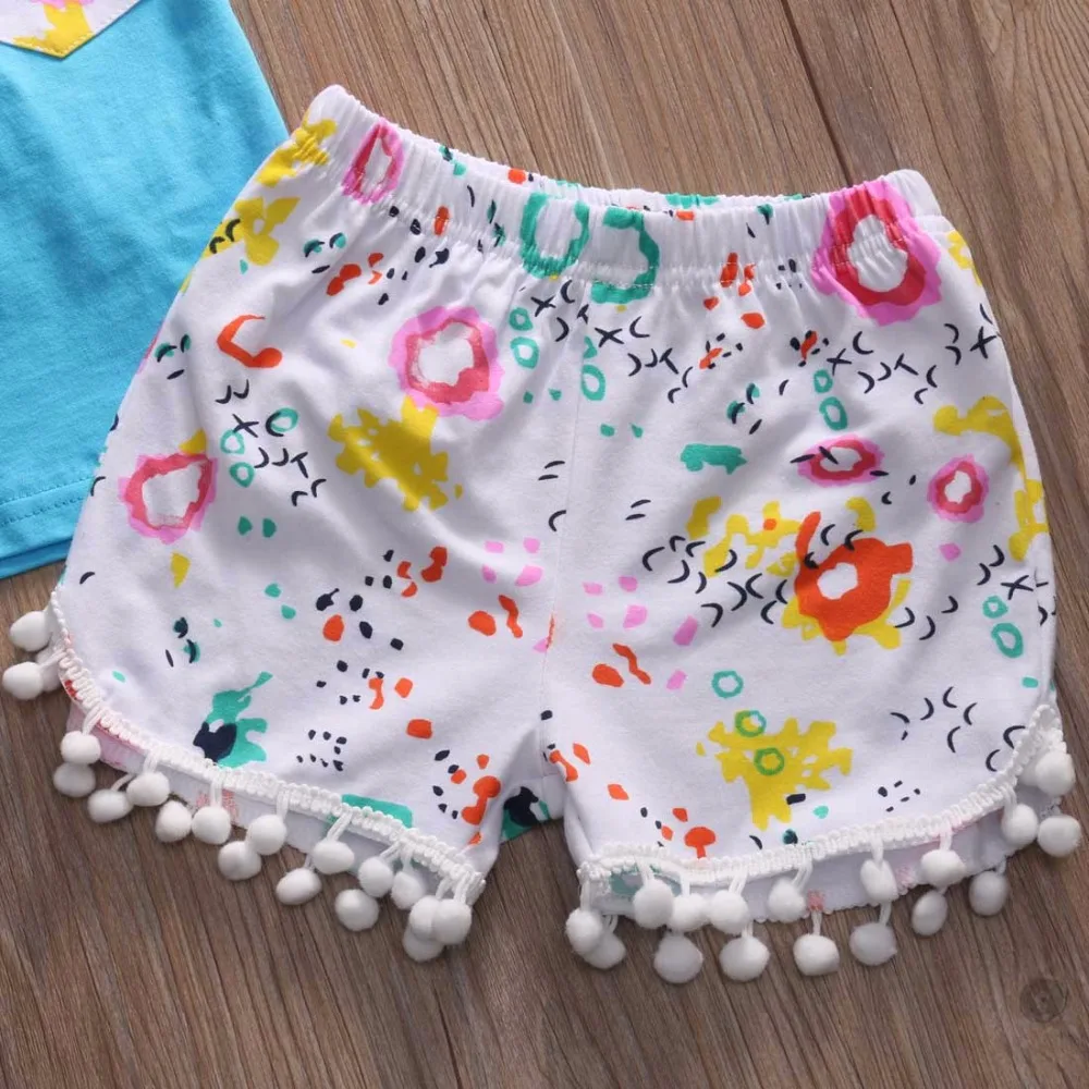 Комплект одежды для маленьких девочек майка без рукавов + шорты с кисточками