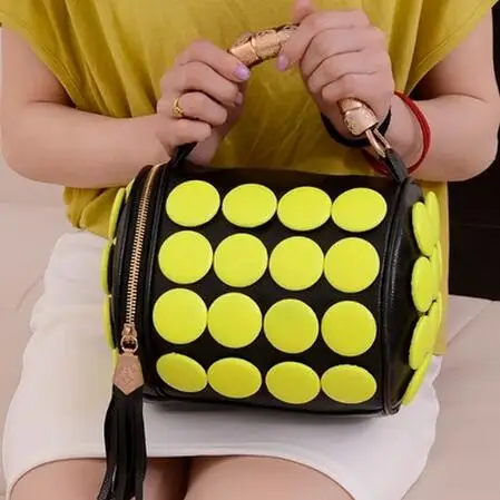 2017 летние роскошные женские плечевые мини-сумки на пуговицах с кисточками от