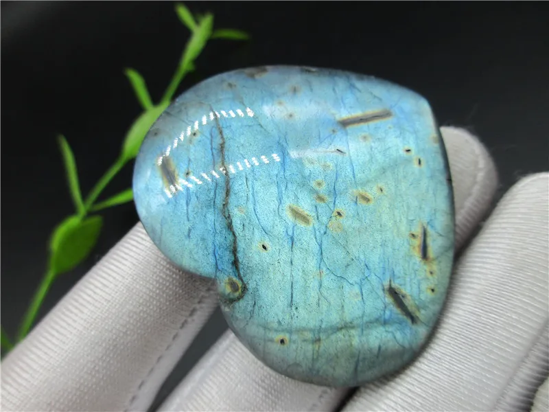 

AAA+Natural Labradorite Crystal Heart Rough Polished From Madagascar Reiki Healing Energy Collection