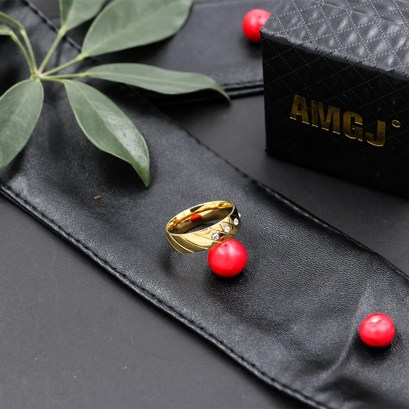 Золото-Цвет Нержавеющая сталь Роскошные CZ камень Нитки Кольца для Для женщин