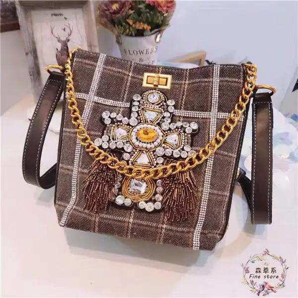 Новинка весны 2019 Chaohuan edition бусинки для воды Baitao косая гаечная сумка в клетку ретро