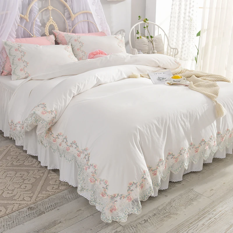 Solid Color Lace Bedding Set 4Pcs Romantic Wedding Princess Bedclothes Bedspread Cotton White Duvet Cover Bed Skirt Pillowcases | Дом и сад