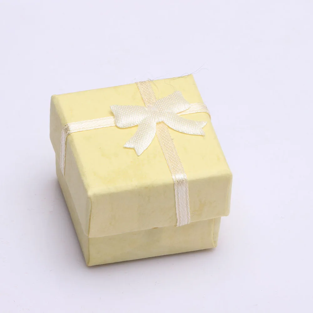 Шкатулка для ювелирных изделий 5 цветов 4 х4 х3 см