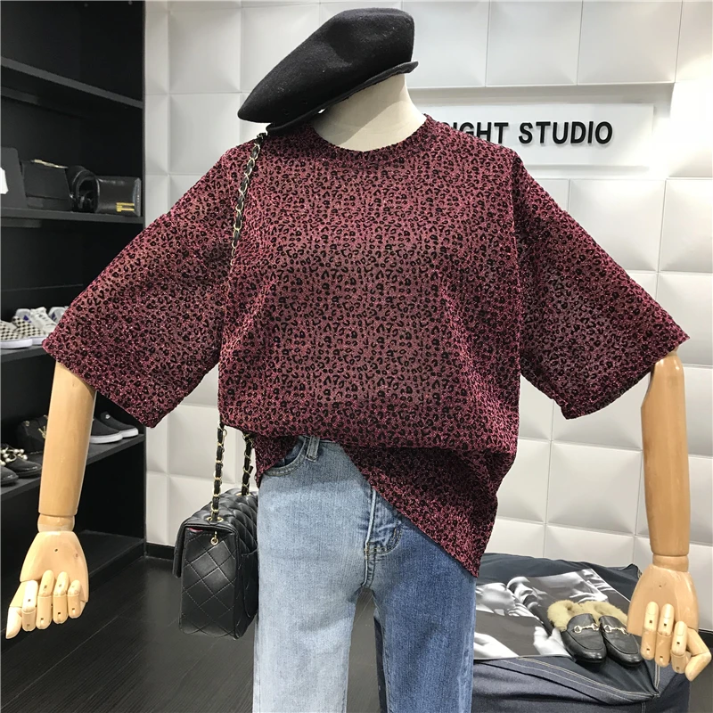 2019 Women's New Fashion Leopard Short-sleeved Bling Sparkling Silk Round Neck Casual Shirt Bottoming | Женская одежда
