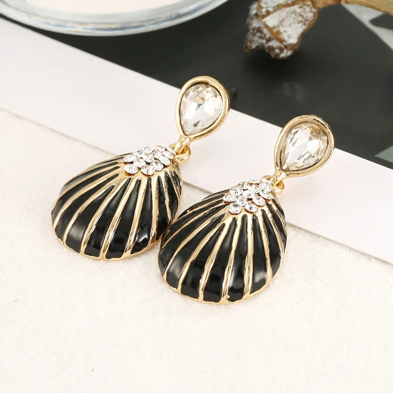 Не прокалываемые клипсы серьги эффектные Модные для ушей богемные стразы